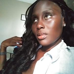 Meet your Posher, Tinisha